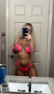 Проститутка Киева  ВЫЕЗД   НОЧЬ, с 3 размером сисек