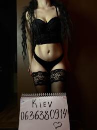 Проститутка Киева Вика, с 3 размером сисек