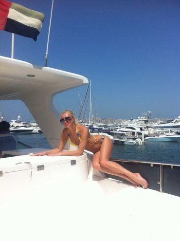 Проститутка Киева  MODEL  АЛИНА, с 2 размером сисек