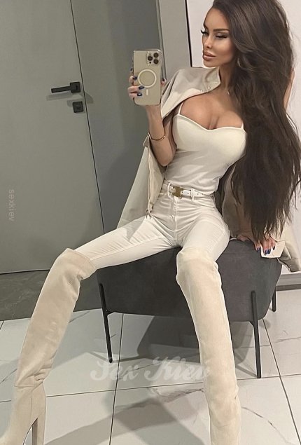 Проститутка Киева Маша НЕ САЛОН, секс с 10:00 до 10:00