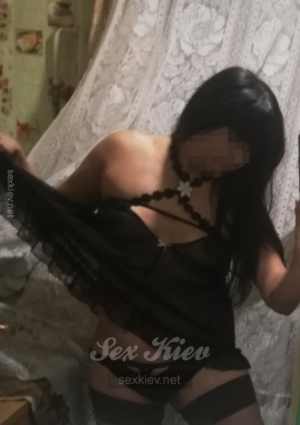 Проститутка Киева Зара, интим услуги без доплат к 1000 грн