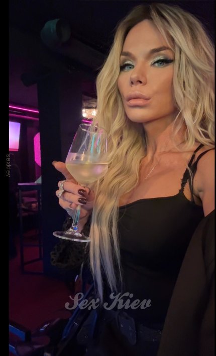 Проститутка Киева INNA, ей 30 лет