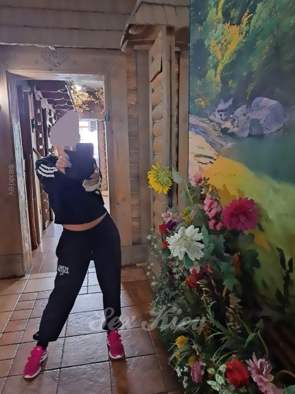 Проститутка Киева Деміівка_Зараз, снять за 2600 грн