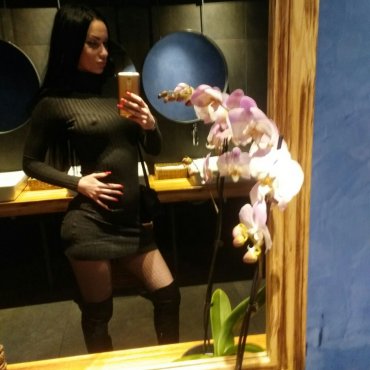 Проститутка Киева Карина, с 3 размером сисек
