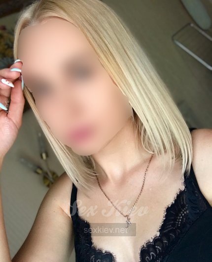 Проститутка Киева Влада, шлюха за 2600 грн в час