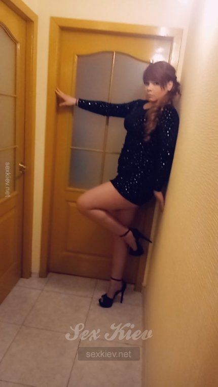 Проститутка Киева Марина, интим услуги без доплат к 1300 грн