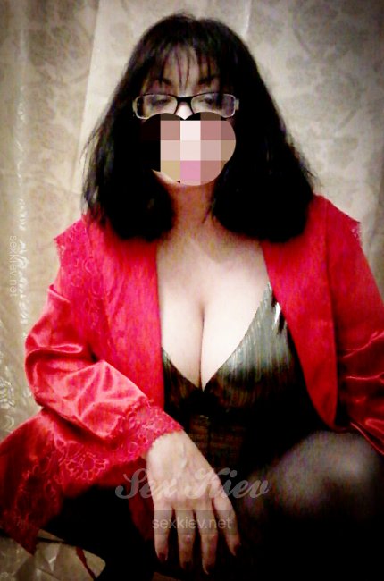 Проститутка Киева Без имени, с 5 размером сисек
