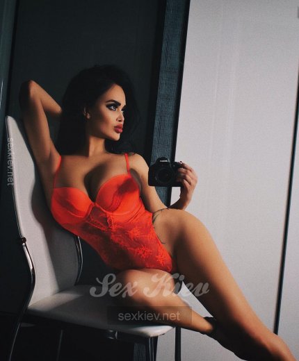 Проститутка Киева Rita, снять за 2000 грн