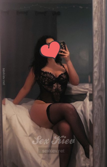 Проститутка Киева Kristina, снять за 1300 грн