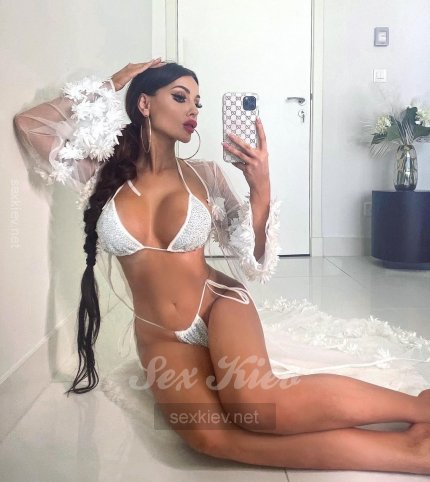 Проститутка Киева Вика, звонить по телефону +38 (063) 270-05-..