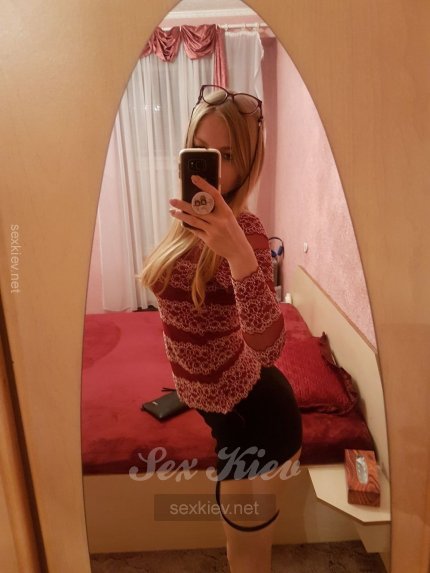 Проститутка Киева Слава, ей 22 года