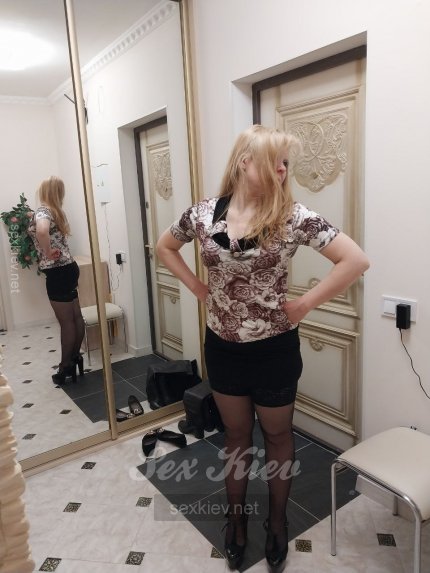 Проститутка Киева Алена, секс с 01:00 до 01:00