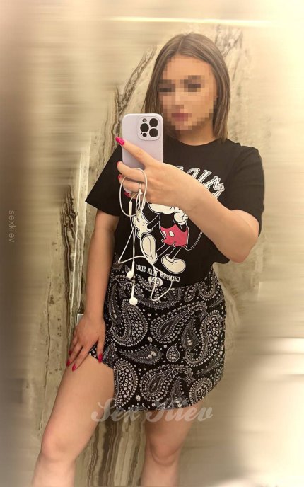Проститутка Киева Соня, ей 22 года