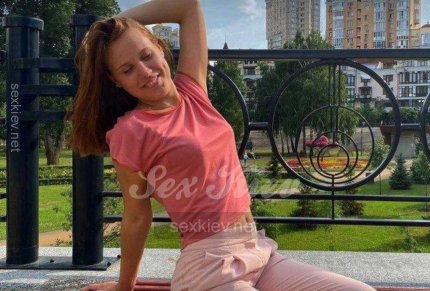 Проститутка Киева Даша, с 3 размером сисек