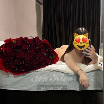 Проститутка Киева Ника, ей 18 лет