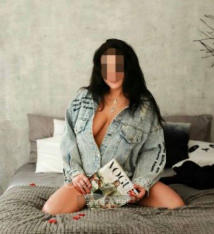 Проститутка Киева Люба, с 3 размером сисек