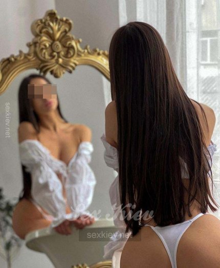 Проститутка Киева Ангелина, звонить по телефону +38 (063) 147-24-..