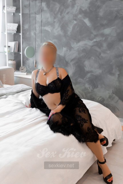 Проститутка Киева Луиза , снять за 2500 грн