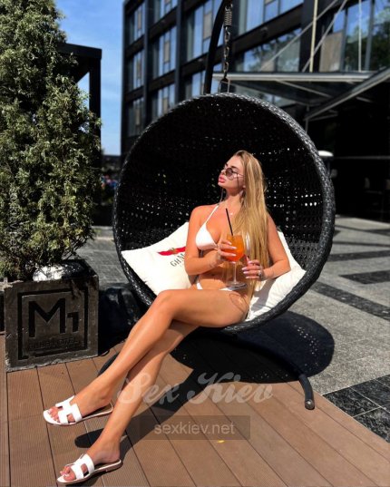 Проститутка Киева Nastya, снять за 4000 грн