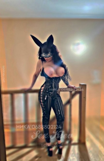 Проститутка Киева ВЕРОНИКА, с 6 размером сисек