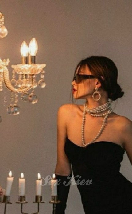 Проститутка Киева VIP dating service, снять за 15000 грн