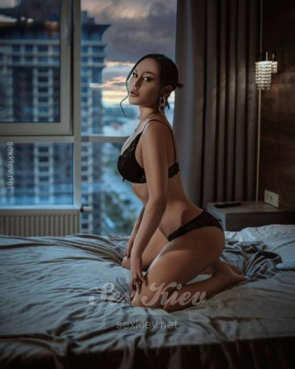 Проститутка Киева Эля Транссексуалка , секс с 01:00 до 01:00