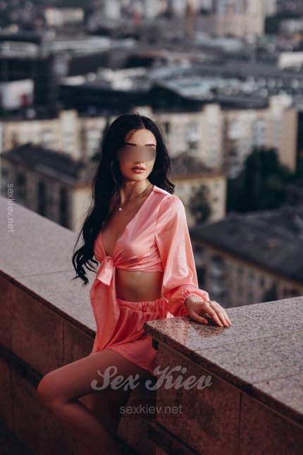 Проститутка Киева Кристина , ей 20 лет