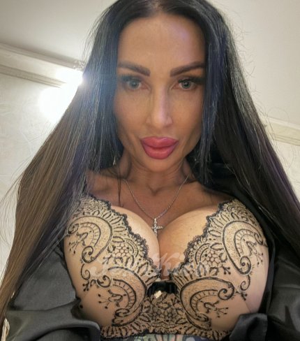 Проститутка Киева Мила-Индивидуалка, шлюха за 15000 грн в час