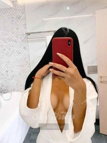 Проститутка Киева Василина, снять за 5000 грн