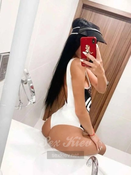 Проститутка Киева Василина, с 2 размером сисек