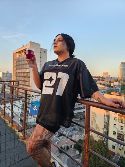 Проститутка Киева Эвелина транс, снять за 5000 грн