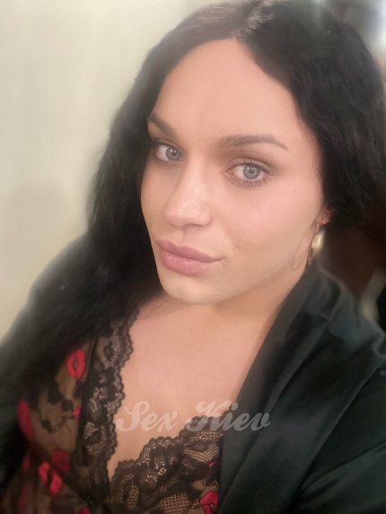 ұйықтап жатқан шлюха телеграммасы Пенис пен шарлардағы лассо