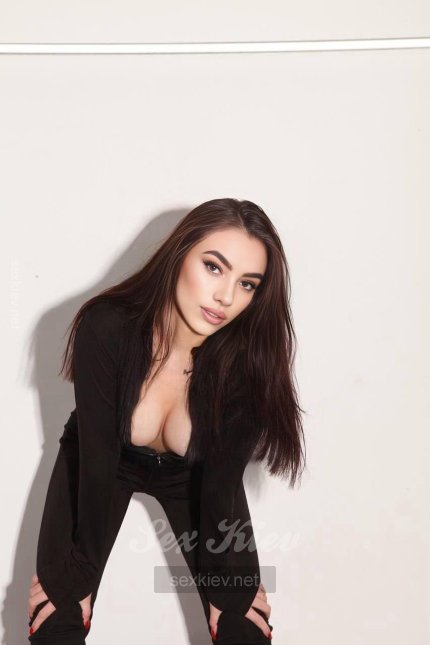 Проститутка Киева Жанна, ей 18 лет