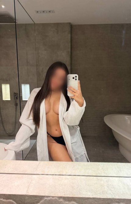 Проститутка Киева Катя, с 2 размером сисек