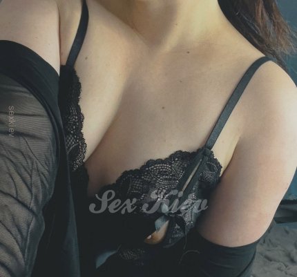Проститутка Киева Анюта, ей 22 года