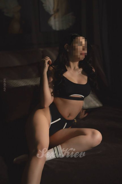 Проститутка Киева Диана, ей 18 лет