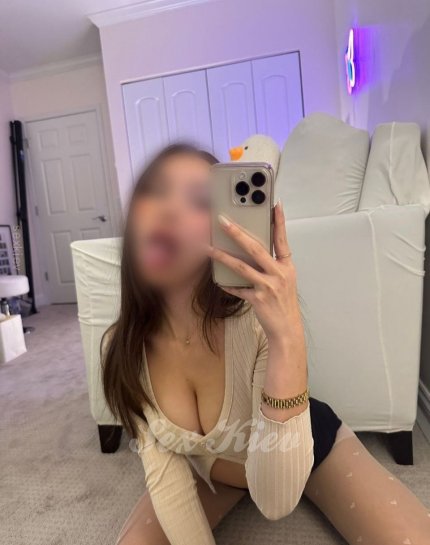 Проститутка Киева Тіна, с 2 размером сисек