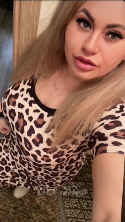 Проститутка Киева ХОЧУ СЕКСА, шлюха за 3000 грн в час