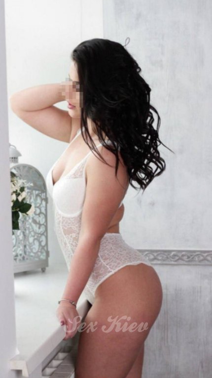 Проститутка Киева Машенька Центр, с 2 размером сисек