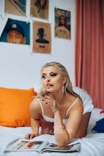 Проститутка Киева Сабрина, интим услуги без доплат к 6000 грн