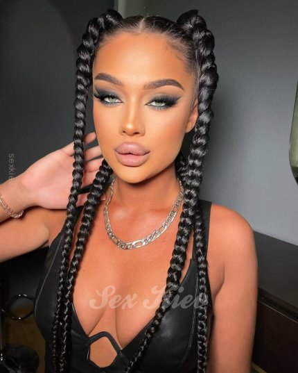 Проститутка Киева Алина, с 2 размером сисек