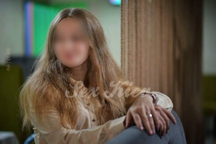 Проститутка Киева Диана, шлюха за 7000 грн в час