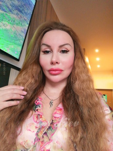 Проститутка Киева ТАТЬЯНА, ей 40 лет