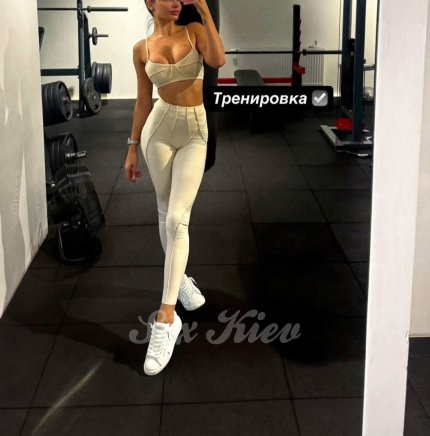 Проститутка Киева Милена , интим услуги без доплат к 8500 грн