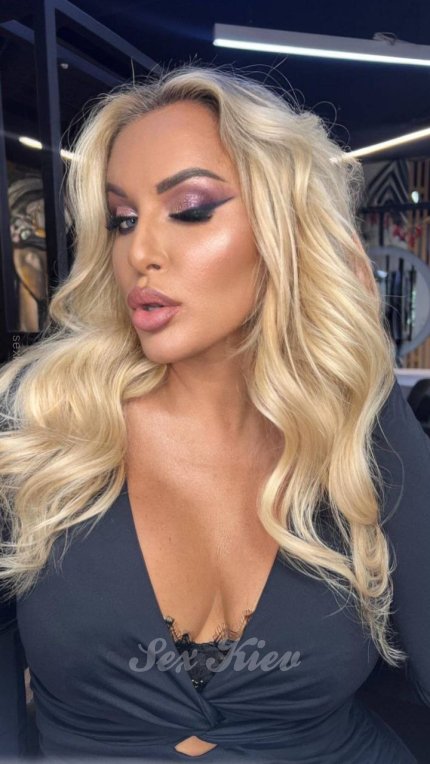 Проститутка Киева Рената, снять за 3000 грн