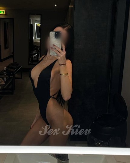 Проститутка Киева Ангелина, ей 25 лет