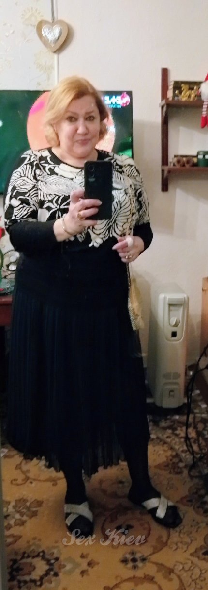 Проститутка Киева Римма, снять за 1111 грн