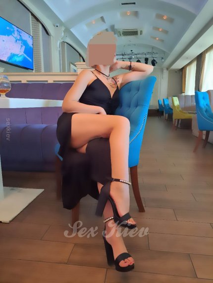 Проститутка Киева Інді, шлюха за 5000 грн в час