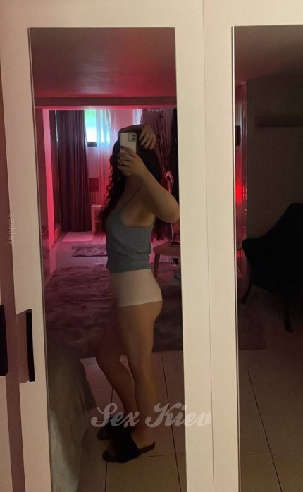 Проститутка Киева Лера, шлюха за 7000 грн в час