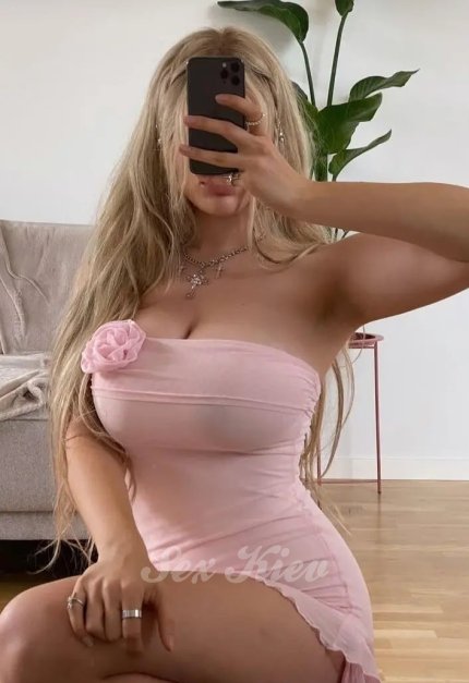 Проститутка Киева Эльвира, с 5 размером сисек